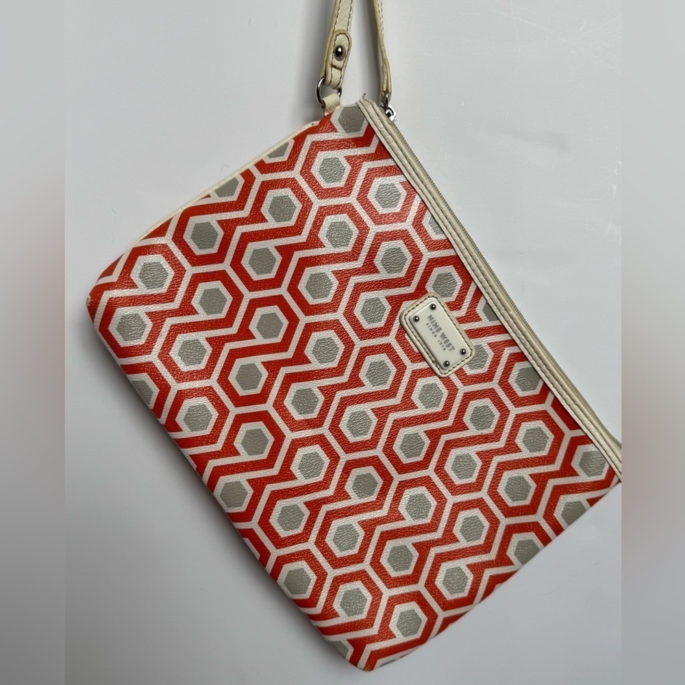 Nine West Purse Wristlet Clutch Handbag Orange and cream